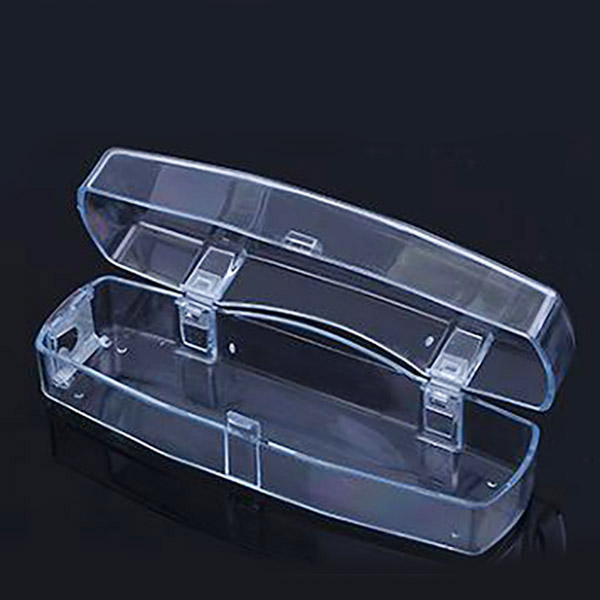 Lightweight transparent swimming goggles box